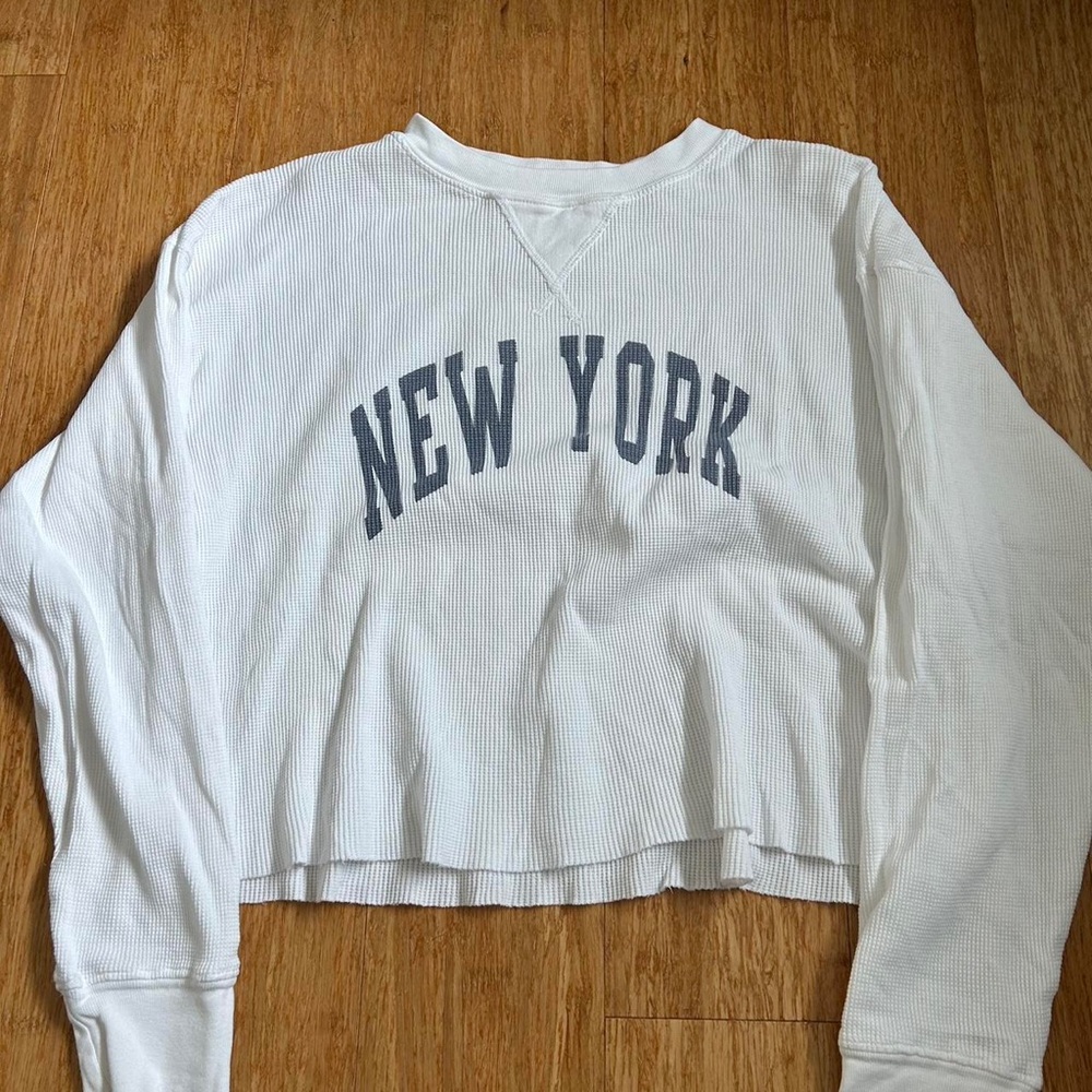 Brandy Melville White Long Sleeve Tee with Gray Print
